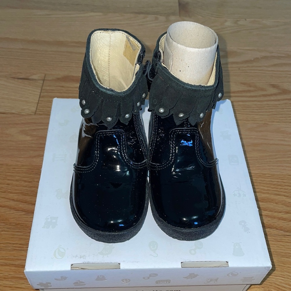 Brand new girls patent leather boots